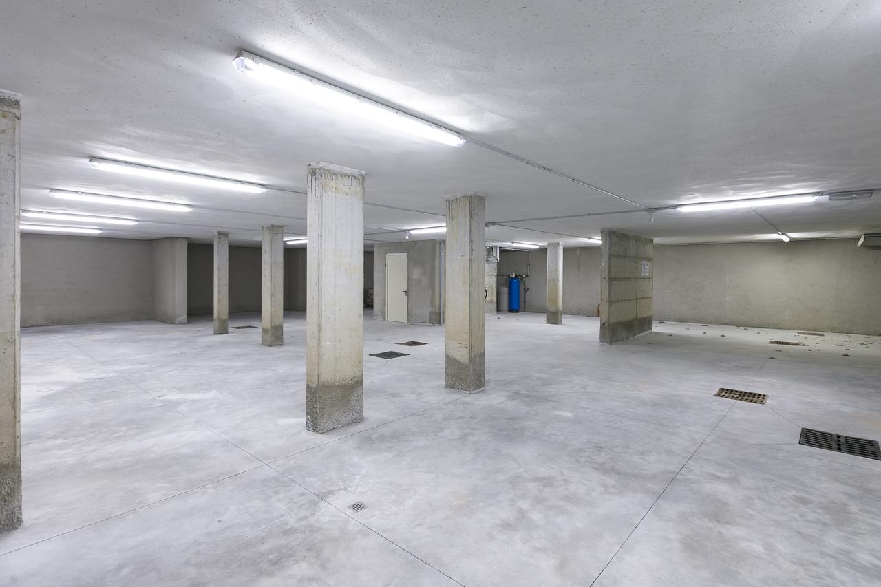 リミニ Residenza Riva Azzurraアパートホテル エクステリア 写真
