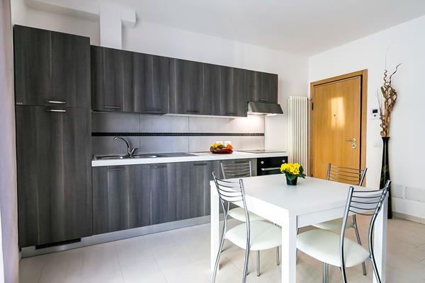 リミニ Residenza Riva Azzurraアパートホテル エクステリア 写真